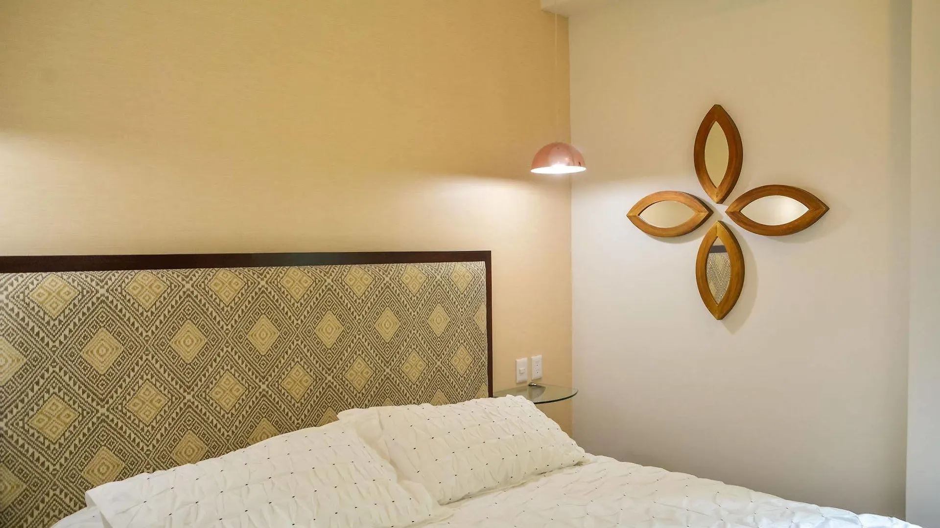 ****  Alborata Hotel Boutique Гвадалахара Мексика